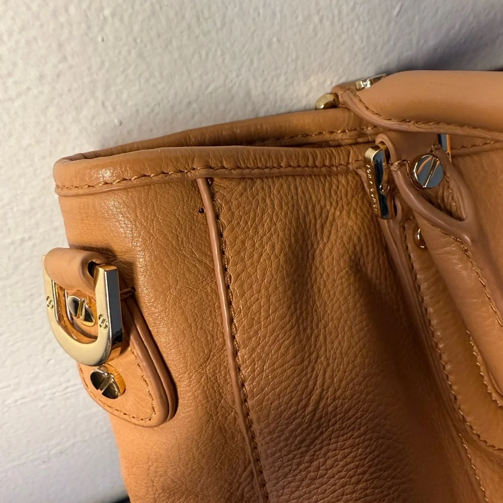 Tory Burch Amanda Pebbled Leather Tote Crossbody Bag Camel Tan - Picture 7 of 8